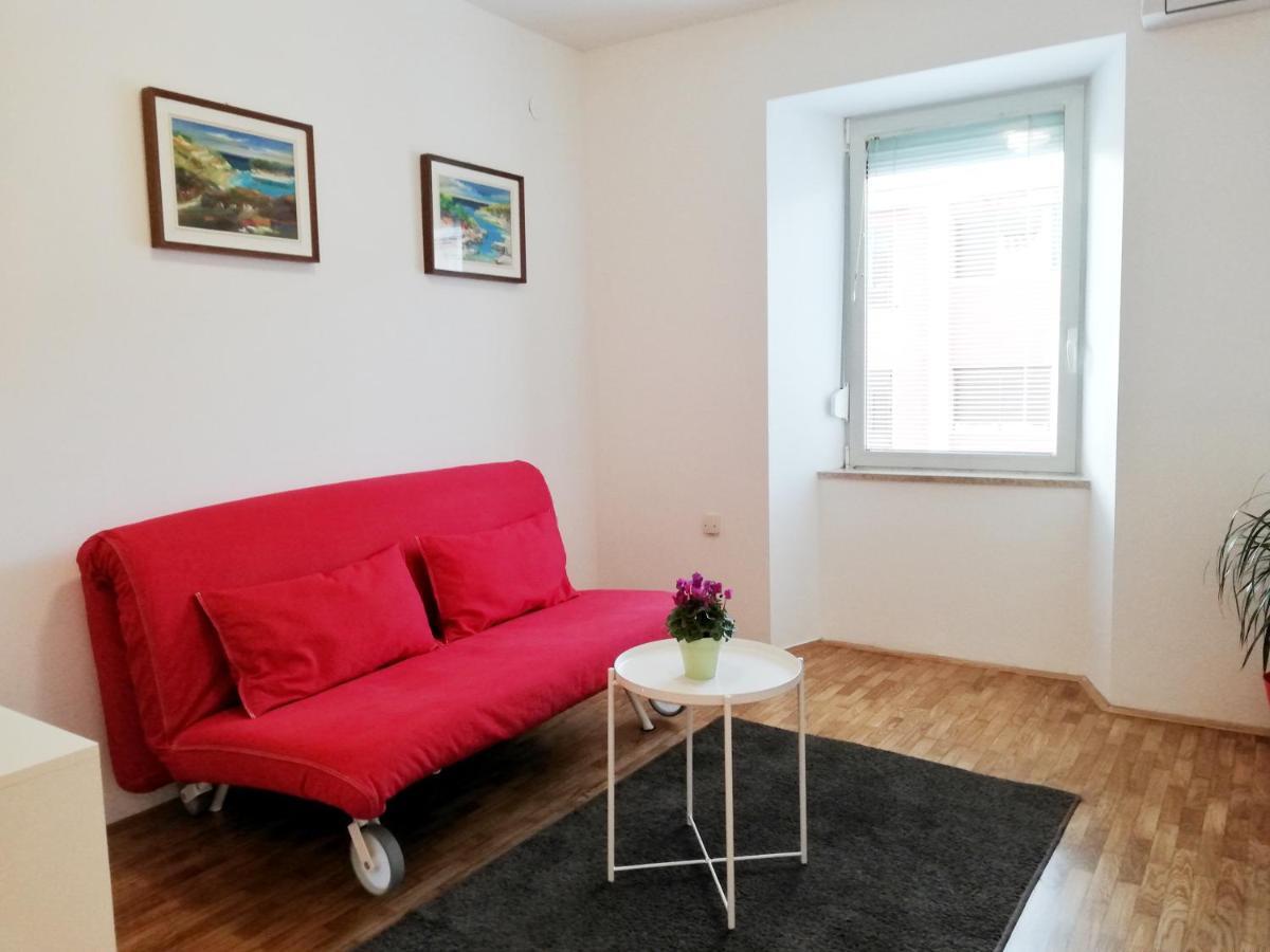 City Center Apartment Umag Kültér fotó