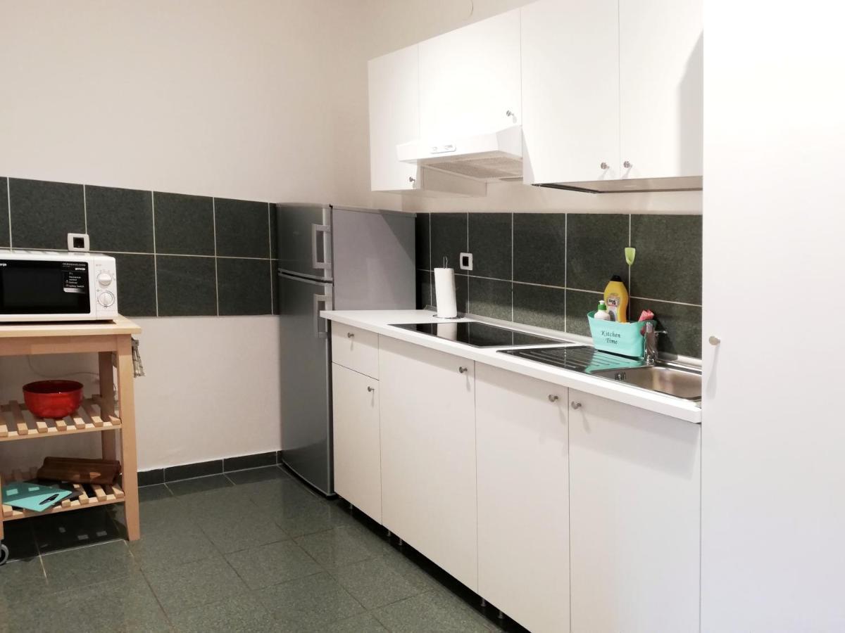 City Center Apartment Umag Kültér fotó